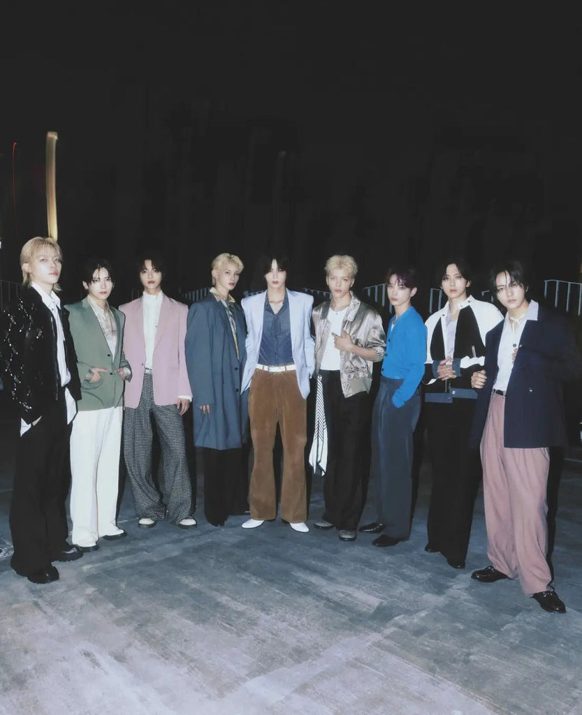 CanCam Meets / 11 - 2025 / &TEAM Photo Mook [HMV LIMITED cover +gifts] - K - Moon