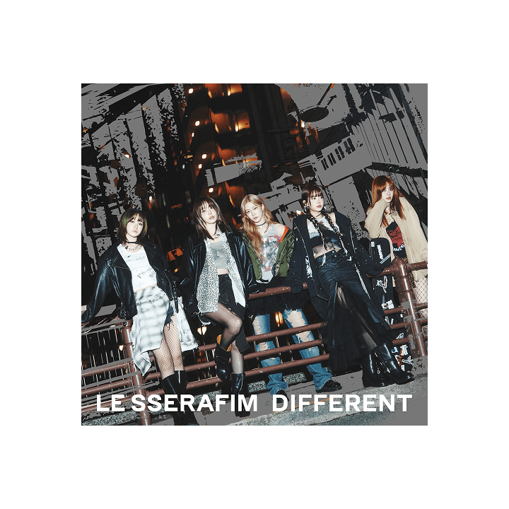 LE SSERAFIM - Different [Regular OFFBEAT CLOVE +POB] - K - Moon