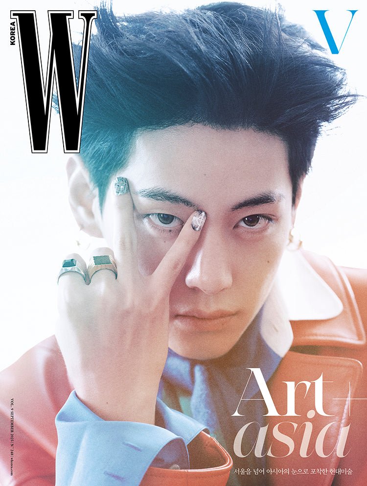 W KOREA / 09 - 2025 / BTS V - K - Moon