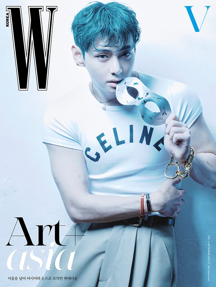 W KOREA / 09 - 2025 / BTS V - K - Moon