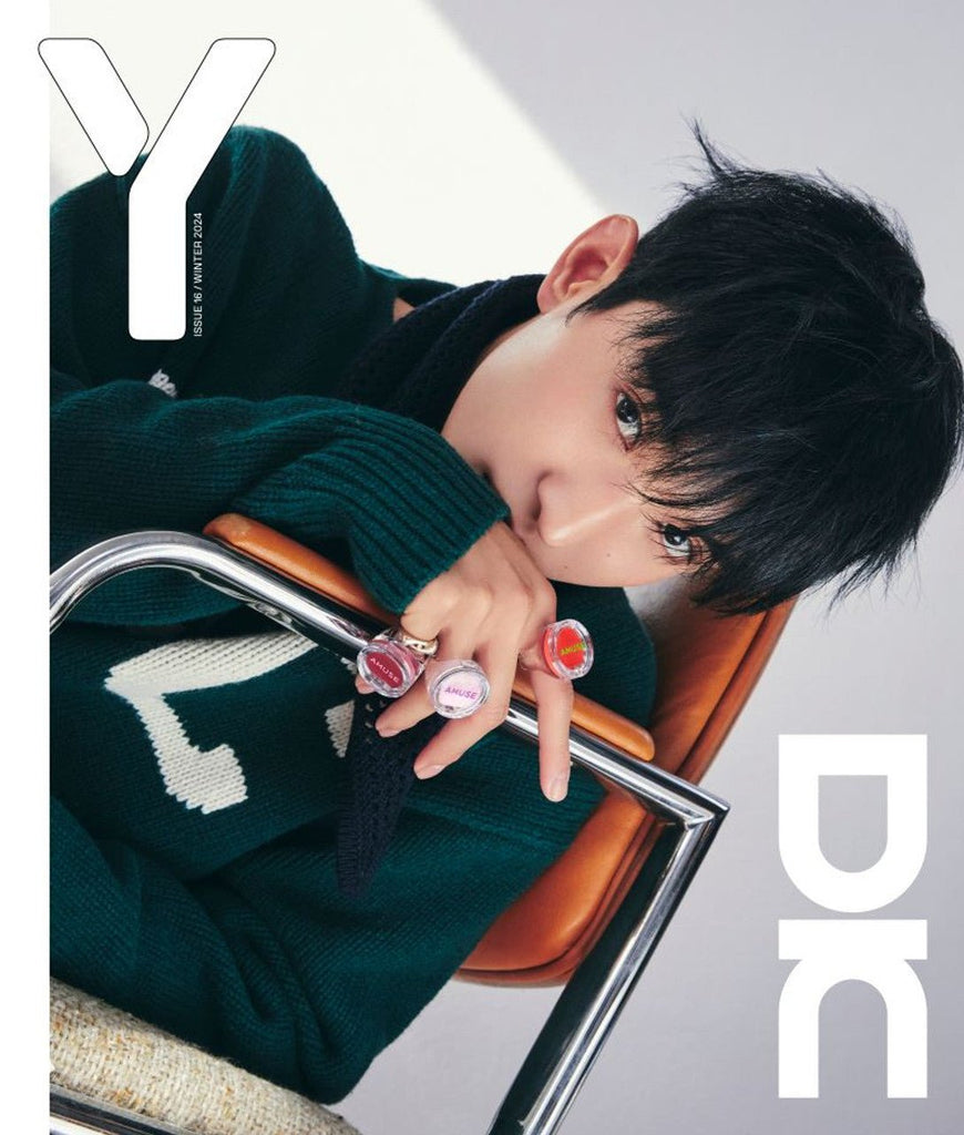 Y / Winter 2024 - ISSUE 16 / SEVENTEEN DK - K - Moon