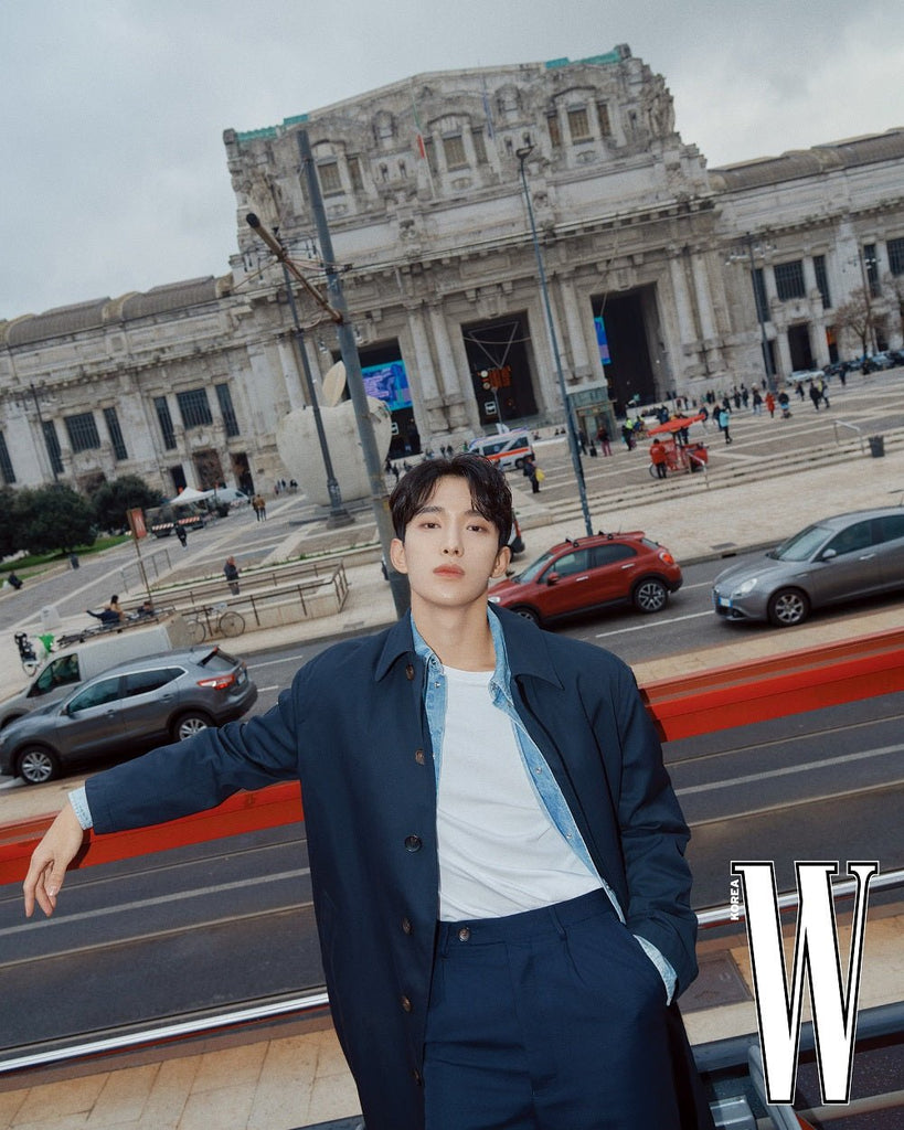 W KOREA / 04-2024 / JISOO - K-Moon